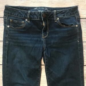 AMERICAN EAGLE SUPER STRETCH JEANS SKINNY 10 SHORT